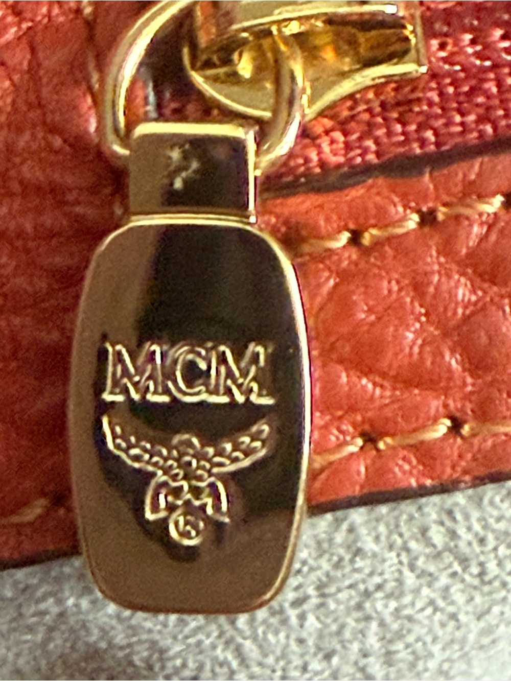👜 MCM Cognac Pebbled Leather Satchel – Classic Luxury - Picture 5 of 7